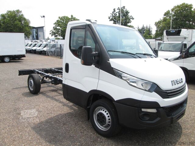 هيكل فان IVECO 35 S12 *Fahrgestell*Euro6*