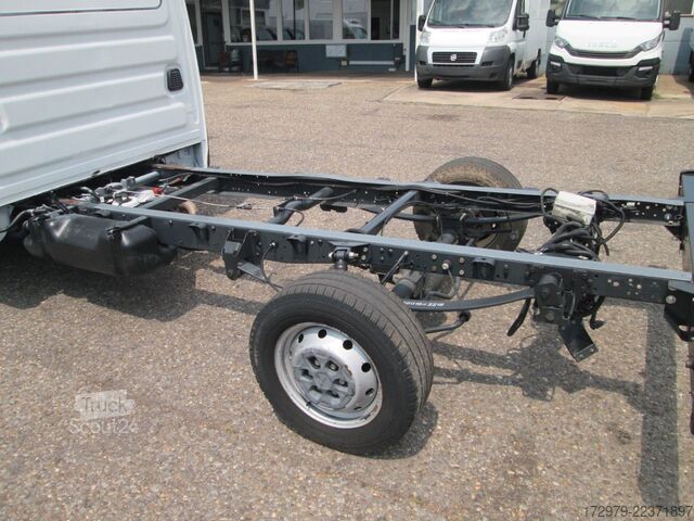 هيكل فان IVECO 35 S12 *Fahrgestell*Euro6*