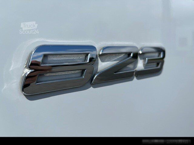 Кастомизированный фургон MERCEDES-BENZ Atego 823 L Koffer 7,30m* LBW 1to*Klima*Alu*TOP