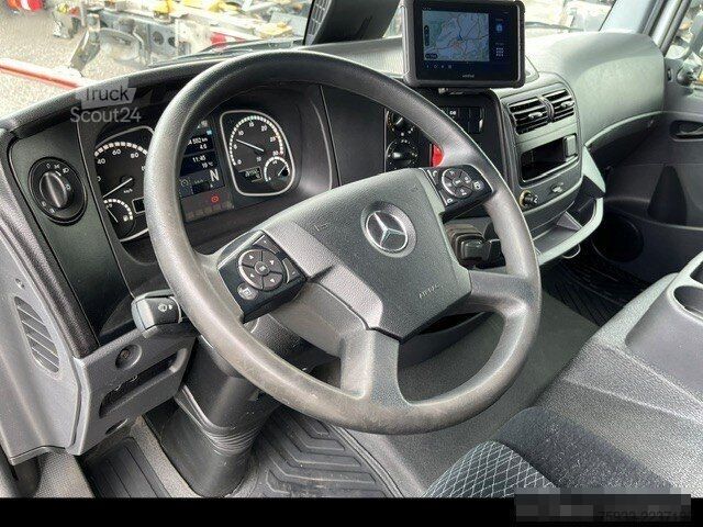 Кастомизированный фургон MERCEDES-BENZ Atego 823 L Koffer 7,30m* LBW 1to*Klima*Alu*TOP