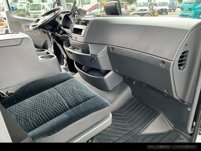 Кастомизированный фургон MERCEDES-BENZ Atego 823 L Koffer 7,30m* LBW 1to*Klima*Alu*TOP