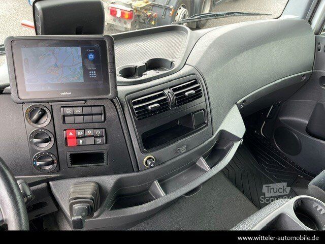 Шасси фургона MERCEDES-BENZ Atego 823 L Koffer 7,30m* LBW 1to*Klima*Alu*TOP