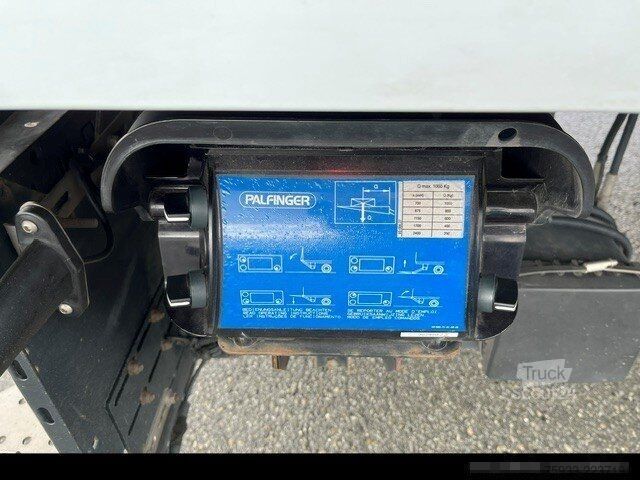 Шасси фургона MERCEDES-BENZ Atego 823 L Koffer 7,30m* LBW 1to*Klima*Alu*TOP