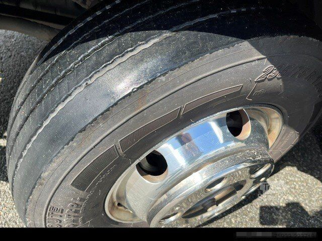 Шасси фургона MERCEDES-BENZ Atego 823 L Koffer 7,30m* LBW 1to*Klima*Alu*TOP