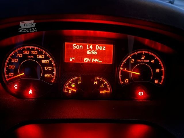 Dodávka s vysokou strechou CITROEN Jumper 35 L3H2*Klimaauto*Kamera*2.Hand*