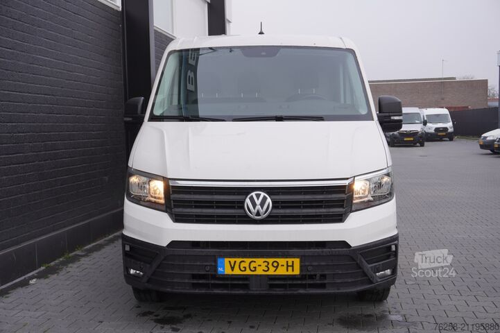 Delivery van Volkswagen Crafter 2.0 TDI 140PK L3H2  Automaat EURO 6 - A...