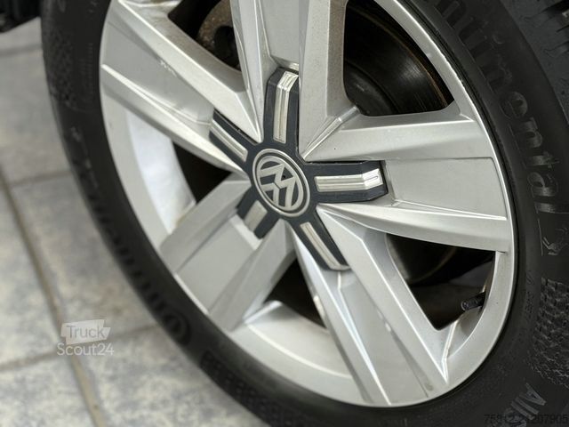 Minibus VOLKSWAGEN T6 Multivan 2.0 TDI 4Motion Comfortline, Standh.