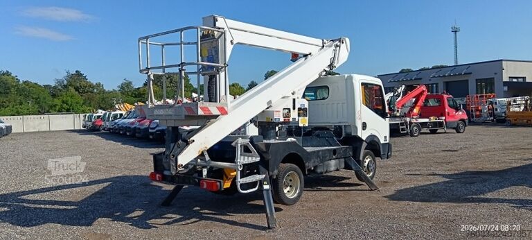 Sandučar Nissan Cabstar Palfinger P200A - 20m - 200 kg