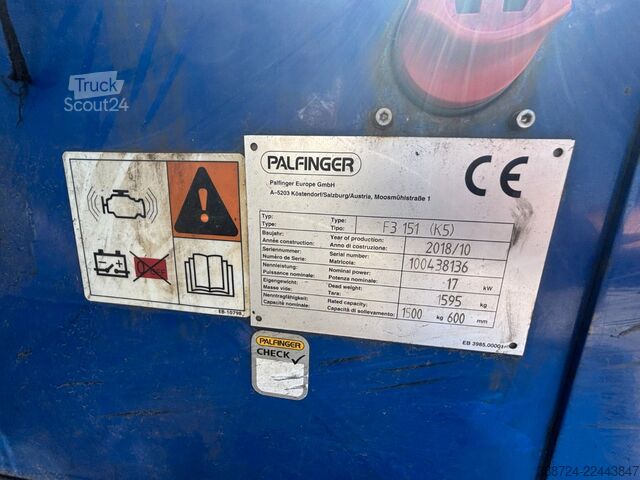 Manipulador telescópico PALFINGER F3 151 K5*Mitnahmestapler*Tragfähigkeit: 1500kg*