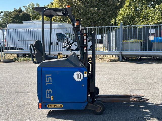 Manipulador telescópico PALFINGER F3 151 K5*Mitnahmestapler*Tragfähigkeit: 1500kg*