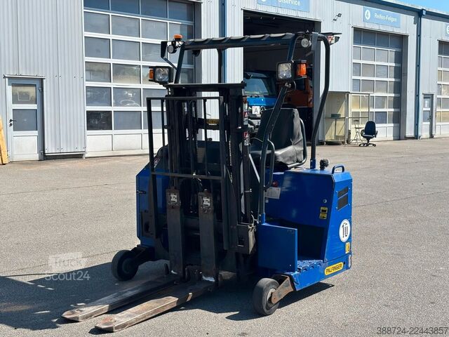 Manipulador telescópico PALFINGER F3 151 K5*Mitnahmestapler*Tragfähigkeit: 1500kg*