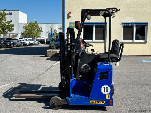 Manipulador telescópico PALFINGER F3 151 K5*Mitnahmestapler*Tragfähigkeit: 1500kg*