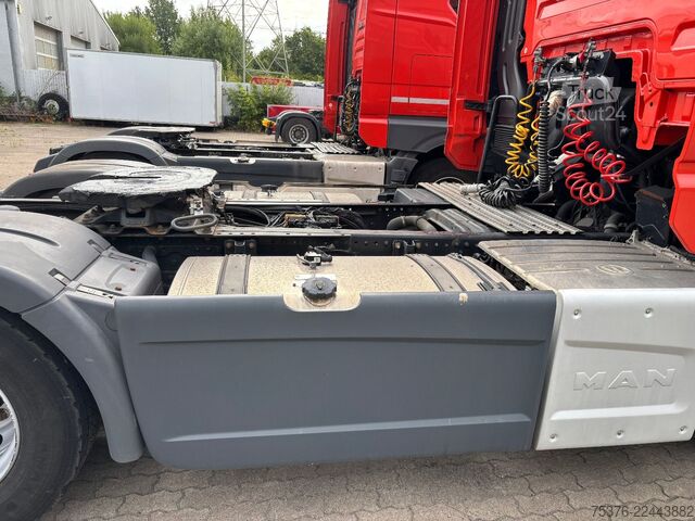 Standarta vilcējs MAN TGX 18.430 Retarder Zwei Tanks Klimaautomatik