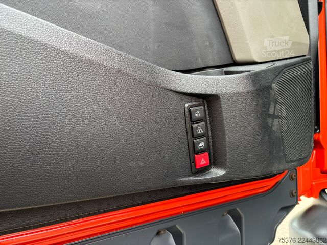 Standarta vilcējs MAN TGX 18.430 Retarder Zwei Tanks Klimaautomatik