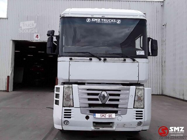 Standard-SZM Renault Magnum 480