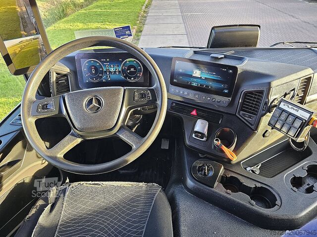 Mixer MERCEDES-BENZ AROCS 3240 PUTZMEISTER 9M3