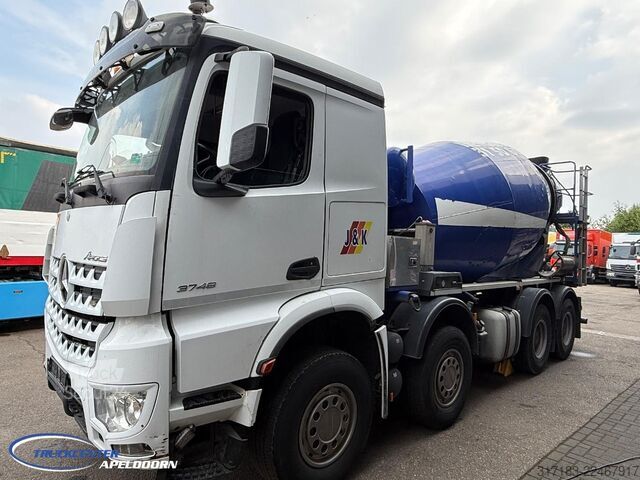 خلاط Mercedes-Benz Arocs 3748 8x4 Reduction axles, Liebherr 9m3