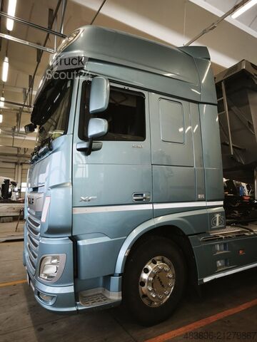 трактор Daf XF 530 FT