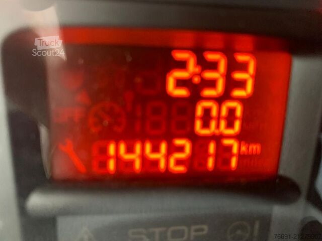 Kleintransporter Peugeot Partner  3 posti   Km: 144.200