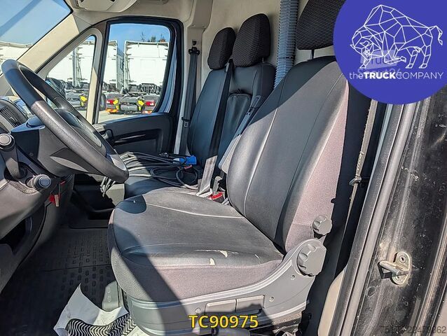 Citroen Jumper 165 AG L3H2 šaldytuvas Citroën Jumper 165cv L3H2 FRIGO