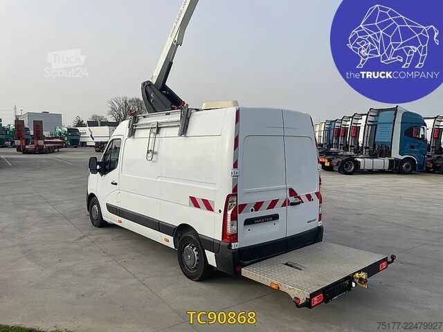 Plataforma elevatória Renault Master 145.35 Nacelle