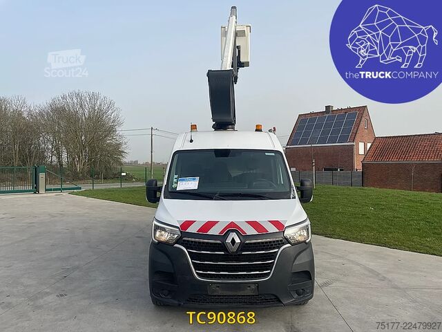 Plataforma elevatória Renault Master 145.35 Nacelle