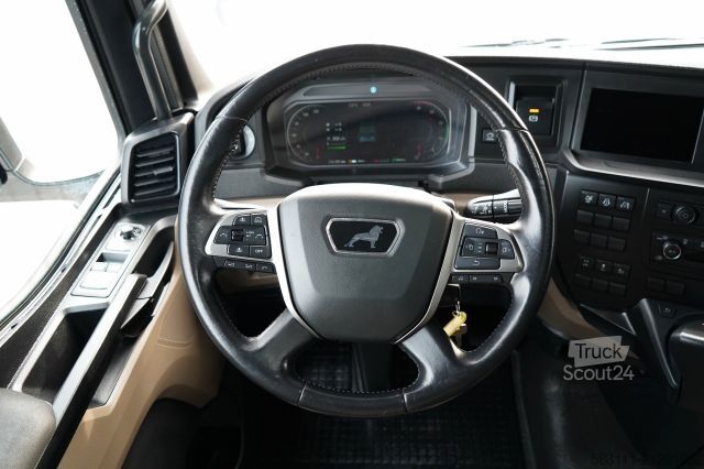 Camion jumbo MAN TGX 26.480 / ZESTAW TANDEM 120 M3 / PRZEJAZDOWY