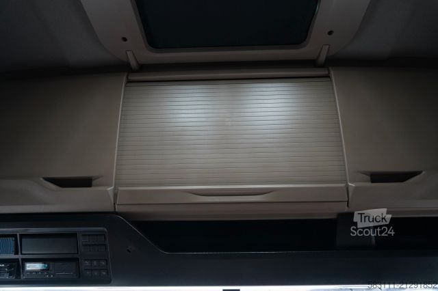 Camion jumbo MAN TGX 26.480 / ZESTAW TANDEM 120 M3 / PRZEJAZDOWY