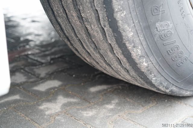 Open semitrailer with tarp FRUEHAUF FIRANKA / STANDARD / WINDA  2 000 kg / MOCNA POD