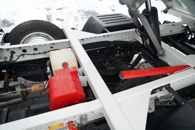 Furgón volquete IVECO DAILY 70-180 / WYWROTKA TYLNOZSYPOWA 2,8 M / DMC