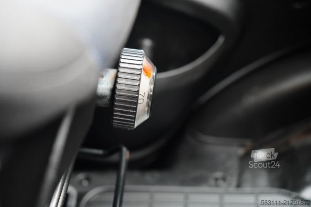 Furgón volquete IVECO DAILY 70-180 / WYWROTKA TYLNOZSYPOWA 2,8 M / DMC