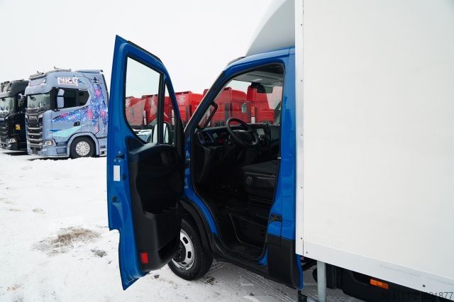 Izotermiczny van chłodnia IVECO DAILY 35-160 / KONTENER 4,2 M / WINDA-750kg / BL