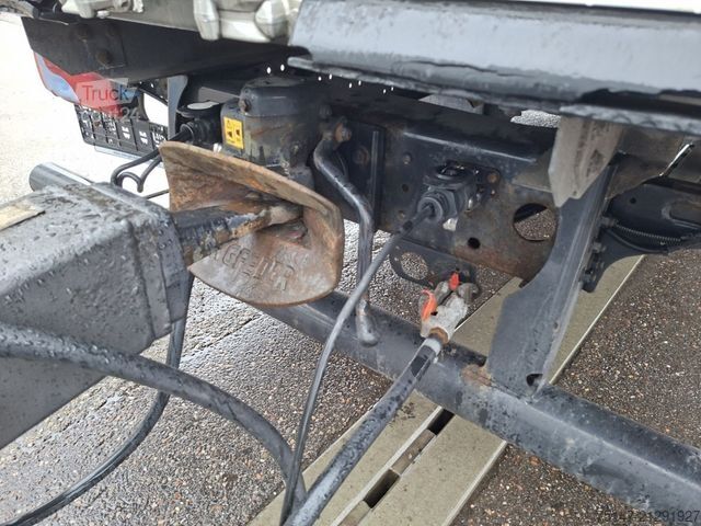 Box van MAN TGL 8.220 4x2 BL Möbelkoffer Alu AHK Klima