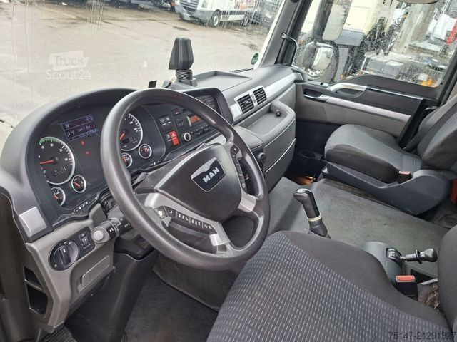 Box van MAN TGL 8.220 4x2 BL Möbelkoffer Alu AHK Klima