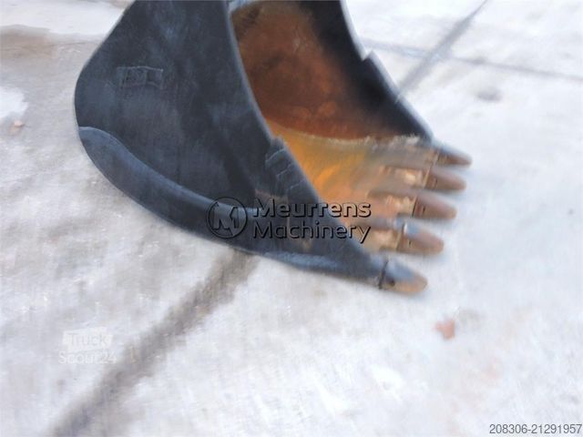 Chain excavator CATERPILLAR 320GC