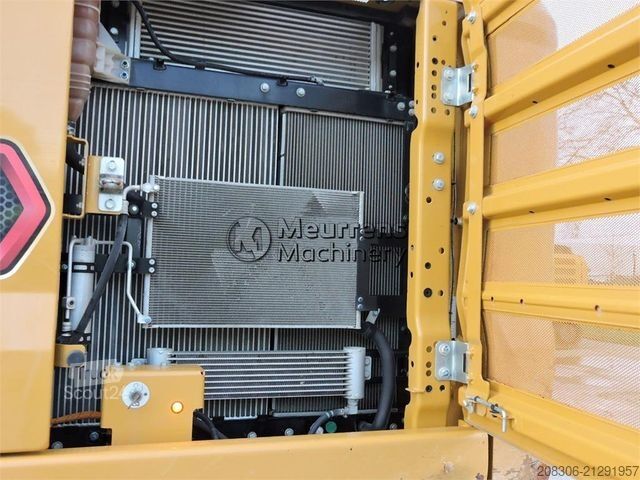 Chain excavator CATERPILLAR 320GC