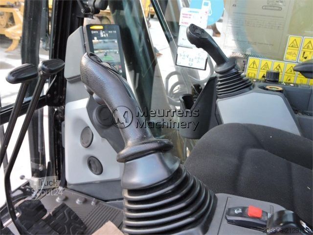 Chain excavator CATERPILLAR 320GC