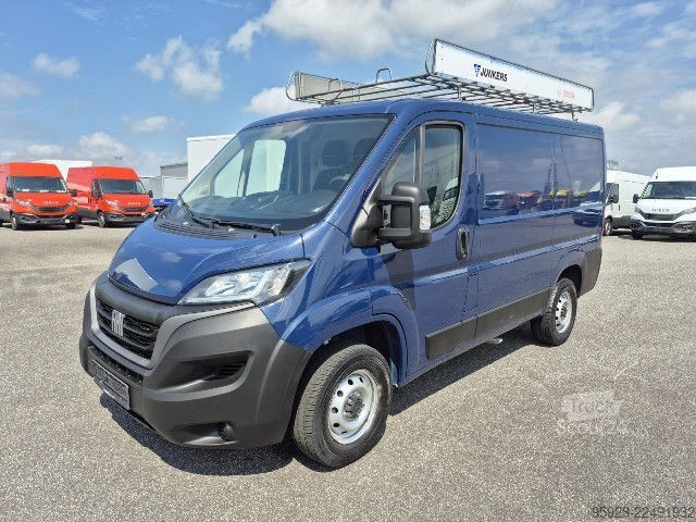 Furgão de painéis Fiat Ducato 120 L1H1