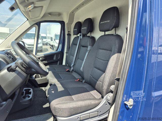 Furgão de painéis Fiat Ducato 120 L1H1
