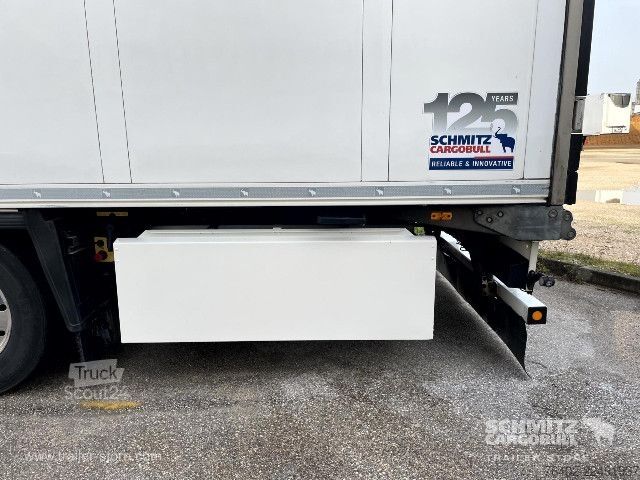 Хладилен полуремарке Schmitz Cargobull Semitrailer Reefer Multitemp