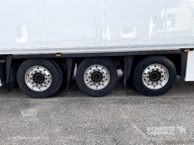 Хладилен полуремарке Schmitz Cargobull Semitrailer Reefer Multitemp
