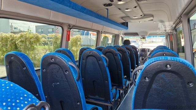 Minibussi MERCEDES-BENZ Sprinter 516 / 22 Sitzer, Crafter Daily Ducato