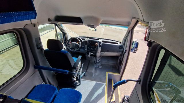 Minibussi MERCEDES-BENZ Sprinter 516 / 22 Sitzer, Crafter Daily Ducato