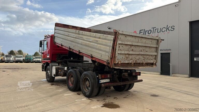 Volquete de 3 lados Mercedes-Benz Actros 3335 (GRAND PONT / LAMES / BIG AXLE / V6...