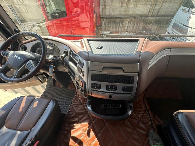 Trattore stradale standard DAF XF 530 FT SSC EURO 6D Full+ pelle