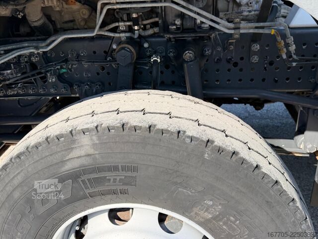 Camion malaxeur à béton Mercedes-Benz Arocs 4145
