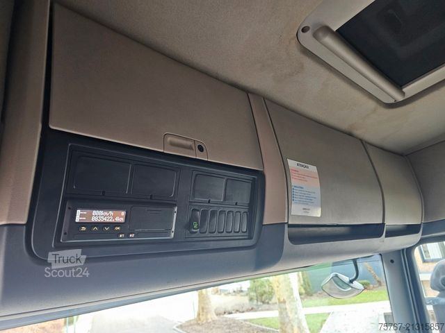 Tractor estándar SCANIA R4140 Highline