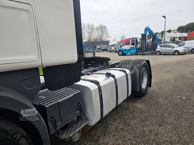 Tractor estándar SCANIA R4140 Highline