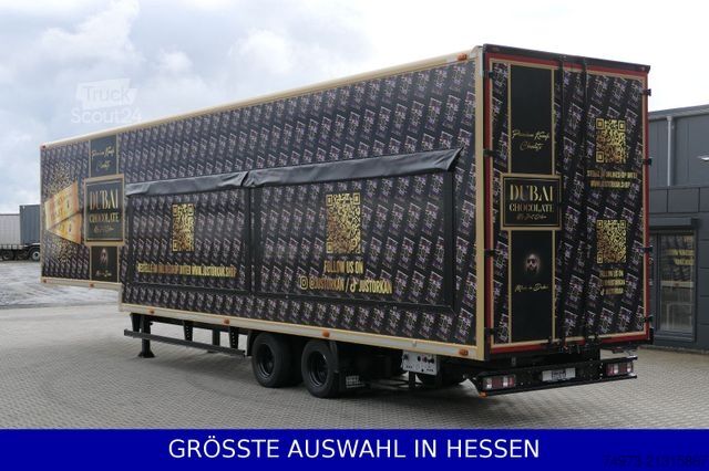 Semiremorcă SPIER Stufen Sattel Foodtruck Messe Event ¤449.-mt