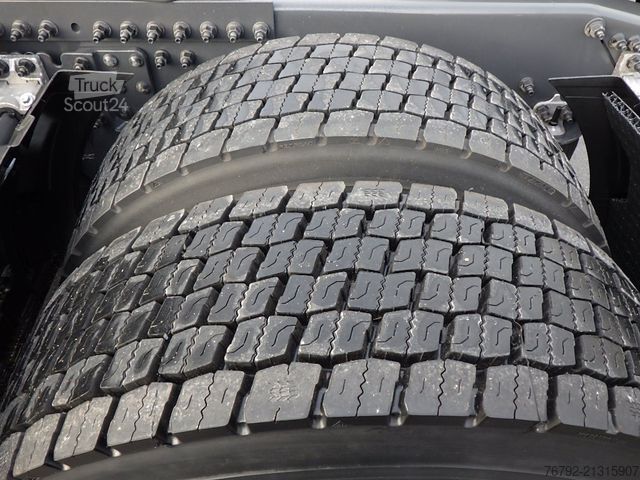 Standard SZM VOLVO FH460 TC Globe-XL/VEB/Safety/2xTank/Alcoa/226tkm